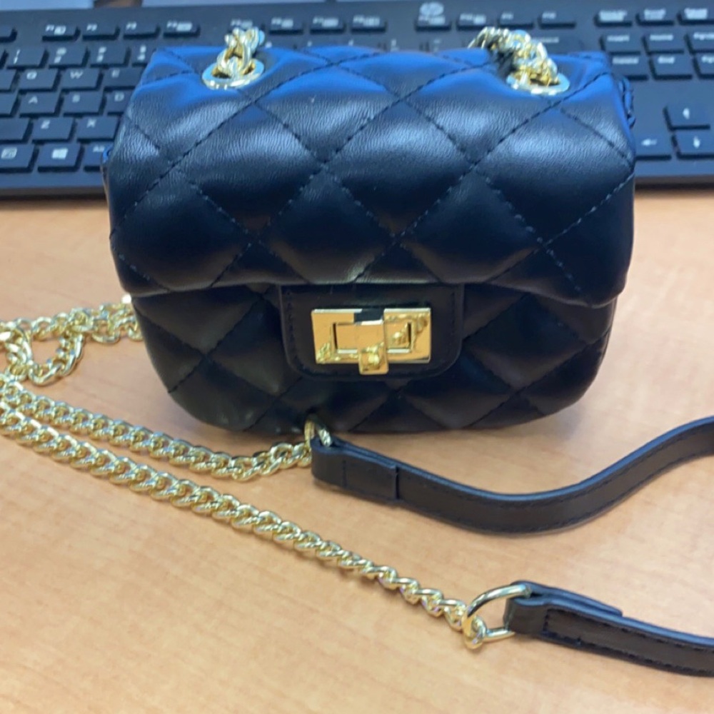 “ Black Mini Shoulder Bag “